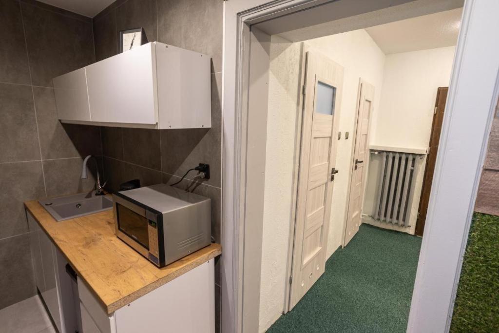 Rooms Center - Dworzec Pkp, Rynek Вроцлав Екстериор снимка