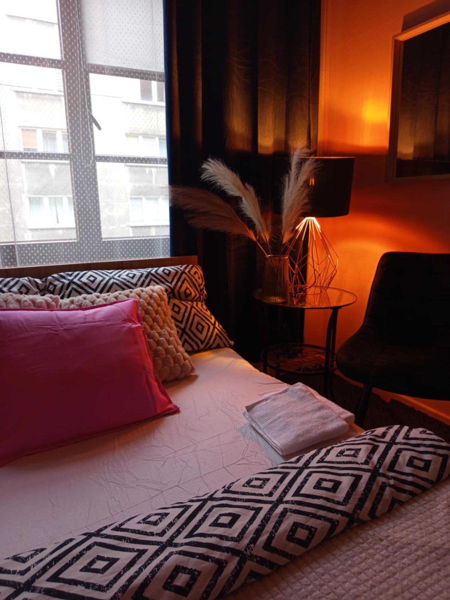 Rooms Center - Dworzec Pkp, Rynek Вроцлав Екстериор снимка